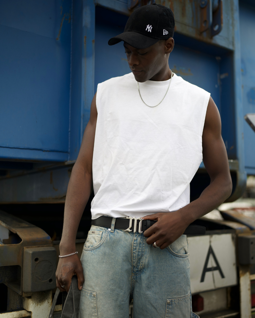 CHROME LOGO BELT BLACK